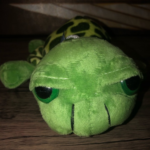 NWOT 9 inch Turtle Plush with suction cup - Picture 2 of 9